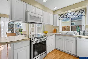 754 Pinehurst Ave NE, Keizer, OR 97303 - Photo 22