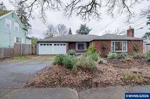 1770 D St NE, Salem, OR 97301 - Photo 2