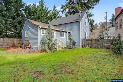 213 Mill St, Silverton, OR 97381 - Photo 26