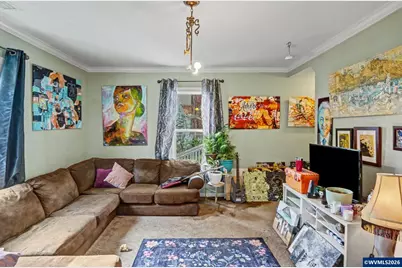 213 Mill St, Silverton, OR 97381 - Photo 6