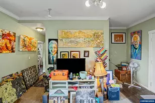 213 Mill St, Silverton, OR 97381 - Photo 8