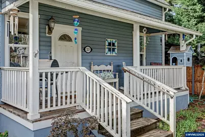 213 Mill St, Silverton, OR 97381 - Photo 4