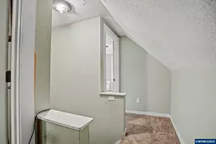 213 Mill St, Silverton, OR 97381 - Photo 20