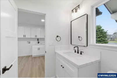 93419 River Rd, Junction City, OR 97448 - Photo 16