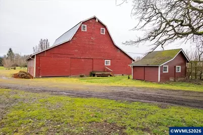 93419 River Rd, Junction City, OR 97448 - Photo 28