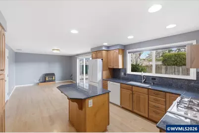 4426 46th Av NE, Salem, OR 97305 - Photo 14