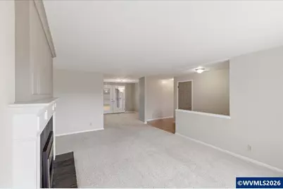 4426 46th Av NE, Salem, OR 97305 - Photo 8