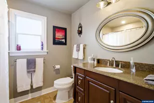 1160 Columbia St NE, Salem, OR 97301 - Photo 16