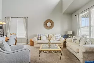 363 Stellars Eagle St NW, Salem, OR 97304 - Photo 4