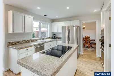 16355 SW Gearin Ct, Tigard, OR 97223 - Photo 12