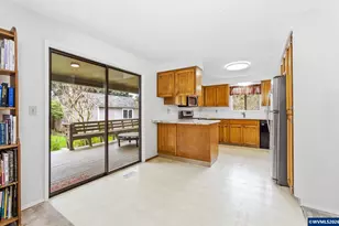 1180 Koffler Ave, Woodburn, OR 97071 - Photo 14