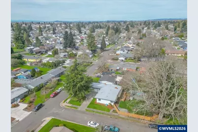 1775 Park Dr, Lebanon, OR 97355 - Photo 6