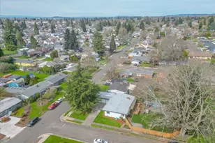 1775 Park Dr, Lebanon, OR 97355 - Photo 6