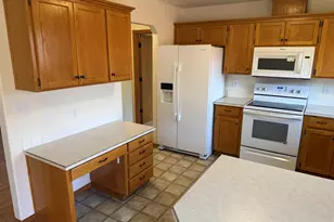 6853 Arborwood Ct NE, Keizer, OR 97303 - Photo 10