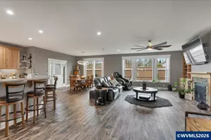 680 NW 11th Ave, Canby, OR 97013 - Photo 14