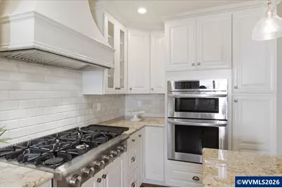 5718 E St, Springfield, OR 97478 - Photo 22