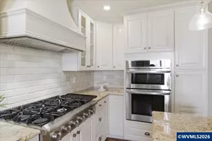 5718 E St, Springfield, OR 97478 - Photo 22