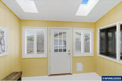 5718 E St, Springfield, OR 97478 - Photo 36