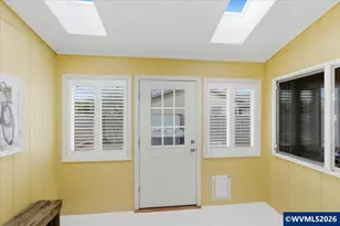 5718 E St, Springfield, OR 97478 - Photo 36