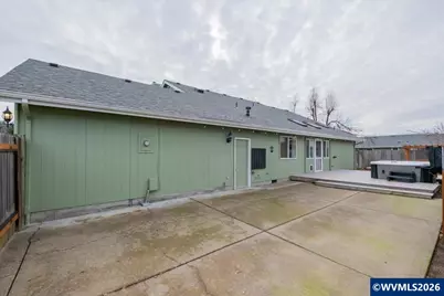 5718 E St, Springfield, OR 97478 - Photo 42