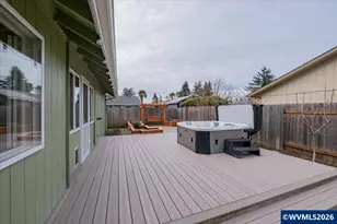 5718 E St, Springfield, OR 97478 - Photo 38