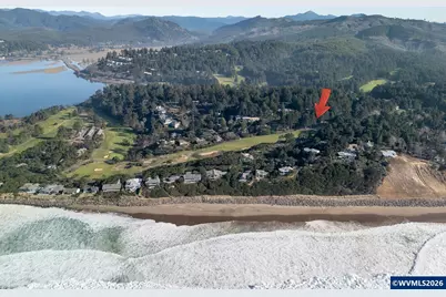 105 W Bay Point Rd, Lincoln Beach, OR 97388 - Photo 2