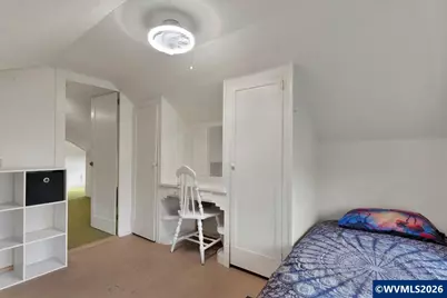 633 SE Ash St, Dallas, OR 97338 - Photo 34