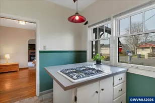 633 SE Ash St, Dallas, OR 97338 - Photo 14