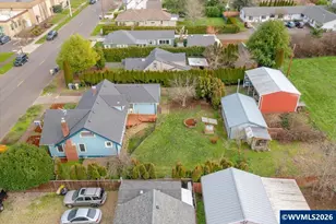 633 SE Ash St, Dallas, OR 97338 - Photo 40