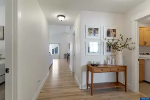 5611 Jeremy Valley Dr SE, Salem, OR 97306 - Photo 24