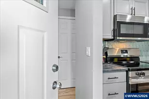 395 Stark St N, Salem, OR 97303 - Photo 6