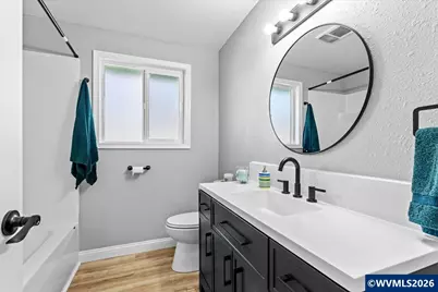 395 Stark St N, Salem, OR 97303 - Photo 16