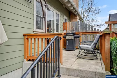 566 Edwards Rd, Monmouth, OR 97361 - Photo 38