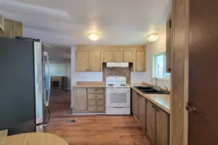 755 NE Circle Bl, Corvallis, OR 97330 - Photo 16