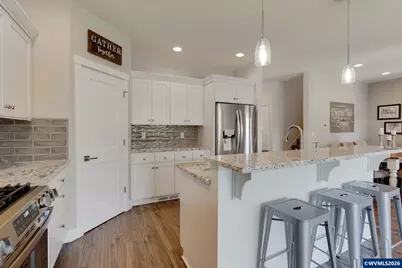 1751 SE Academy St, Dallas, OR 97738 - Photo 10