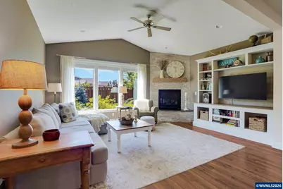 1751 SE Academy St, Dallas, OR 97738 - Photo 14