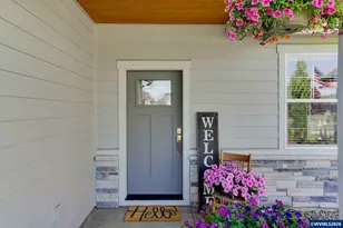 1751 SE Academy St, Dallas, OR 97738 - Photo 4