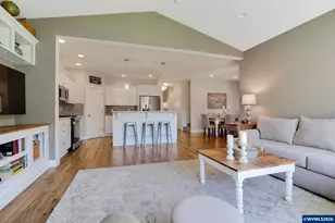 1751 SE Academy St, Dallas, OR 97738 - Photo 16