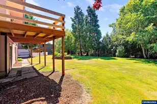 8748 Enclid St NE, Salem, OR 97305 - Photo 30