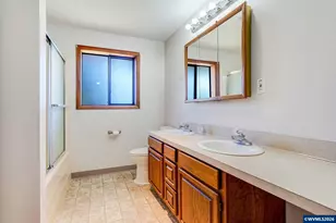 8748 Enclid St NE, Salem, OR 97305 - Photo 20