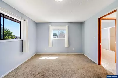 8748 Enclid St NE, Salem, OR 97305 - Photo 18