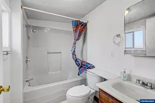 8748 Enclid St NE, Salem, OR 97305 - Photo 44