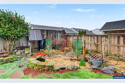 1806 Teton Dr E, Monmouth, OR 97361 - Photo 46