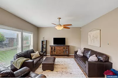 1806 Teton Dr E, Monmouth, OR 97361 - Photo 18