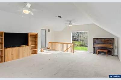 742 E Main St, Sublimity, OR 97385 - Photo 30