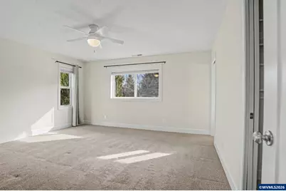 742 E Main St, Sublimity, OR 97385 - Photo 38