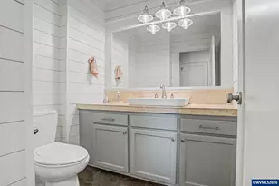 742 E Main St, Sublimity, OR 97385 - Photo 28