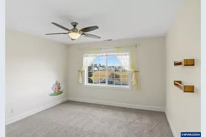 742 E Main St, Sublimity, OR 97385 - Photo 34