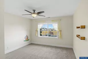 742 E Main St, Sublimity, OR 97385 - Photo 34