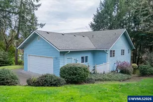 1075 NW Charlemagne Pl, Corvallis, OR 97330 - Photo 1